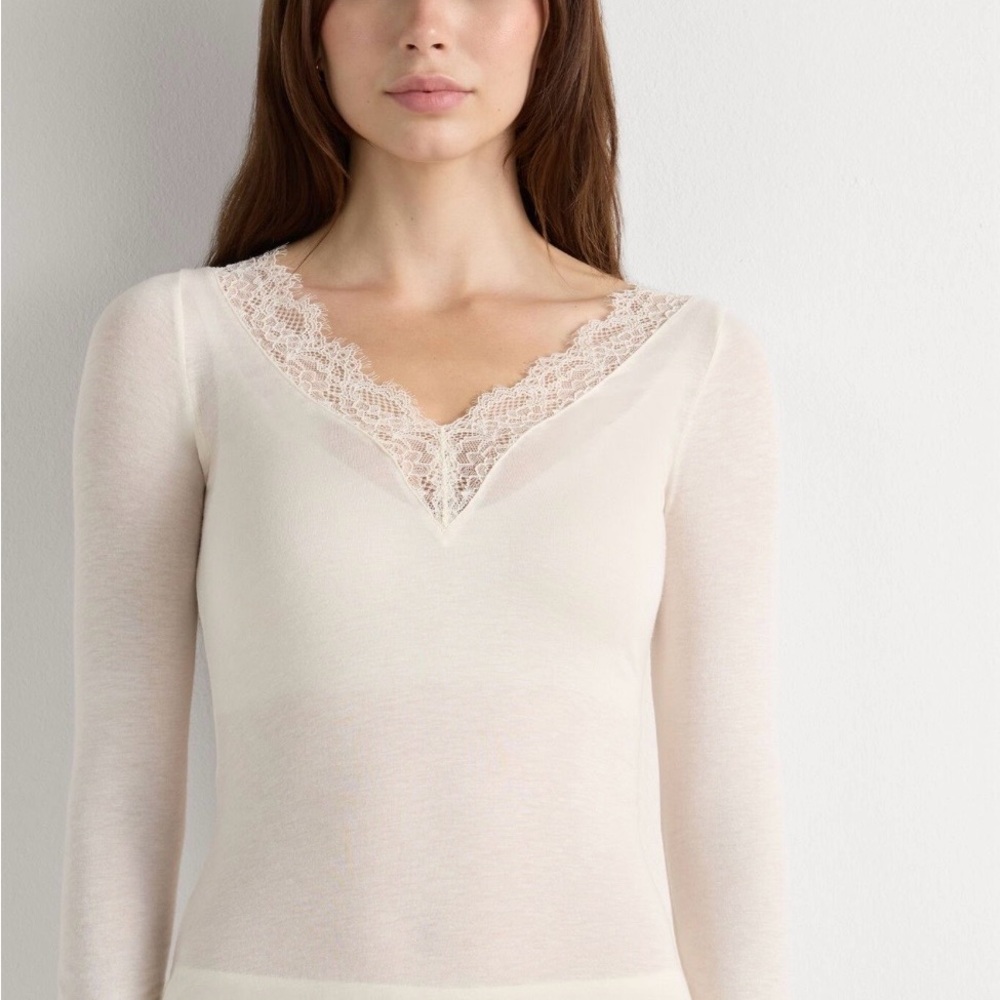 Intimissimi NWT Ultralight Cashmere Long Sleeve (Vanilla)